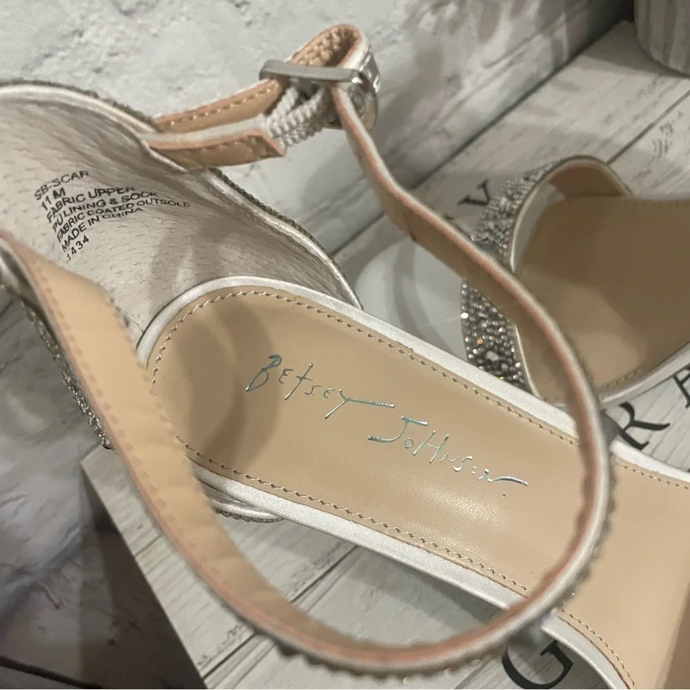 Betsy Johnson Crystal White Rhinestone Open  Toe Heel Sandals  Formal Shoes 11 M